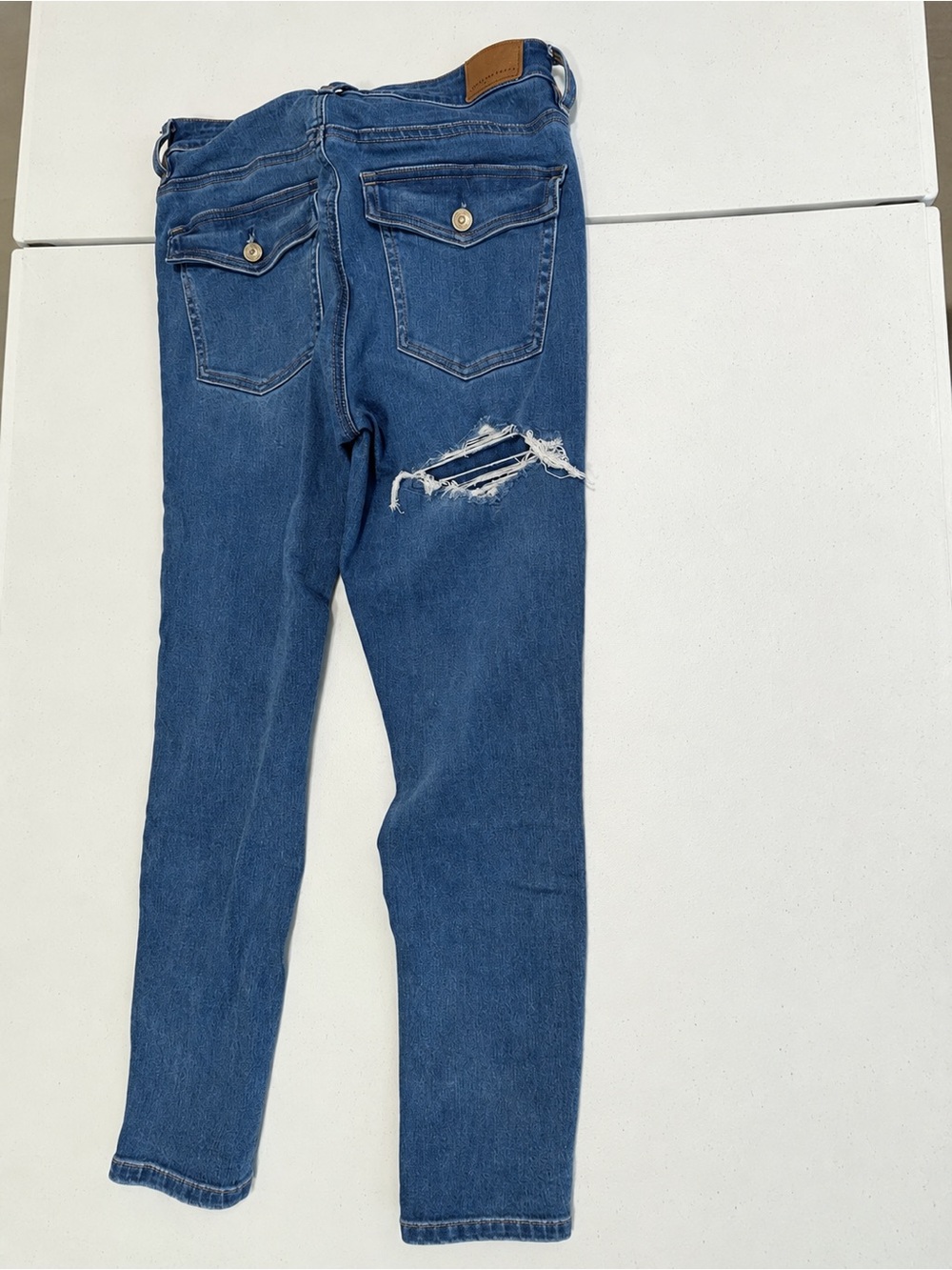 American Eagle Outfitters Dark Blue Distressed Jeggings